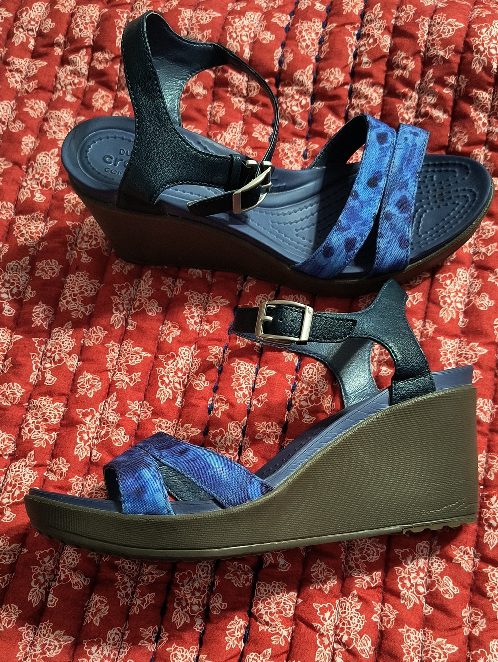 CROCS Like New Blue Patterned Wedge Sandals with Black Ankle Strap